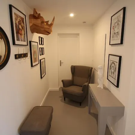 Bienvenue Chez Dalo, Jacuzzi, Art Et Modernite アパート アルトキルシュ